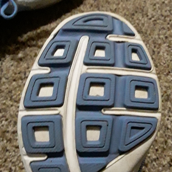 Nike - Picture 4 of 4